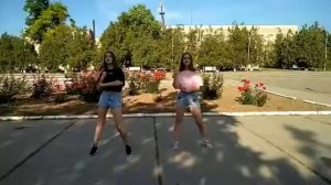 Танец под песню RASA ТАНЦЫ ПОД ФОНАРЕМ