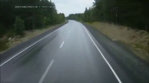 Обгон ценой своей жизни и жизни своей семьи!((( попал под фуру!