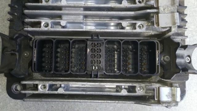 1026. Электронный блок управления двигателем ECU EMS (E44 EDC S7 XPI D13 10 250 кб/сек) / 2391413 смотреть онлайн