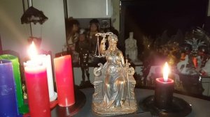 ВЫИГРЫВАТЬ СУДЫ  РИТУАЛЫ ДЛЯ АДВОКАТОВ ЮРИСТОВ  ВЕДЬМИНА ИЗБА  ИНГА ХОСРОЕВА