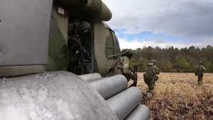 Боевая работа группы огневой поддержки армейской авиации Западного военного окру.mp4