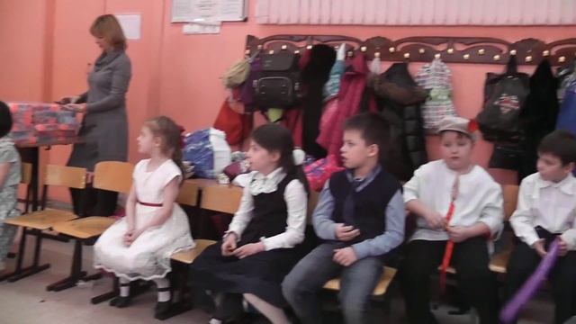 8 Марта праздник в 1Б ВХТЛ смотреть онлайн