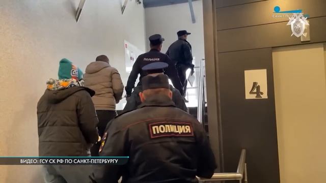 Задержания по делу об избиении прохожих в Петербурге смотреть онлайн