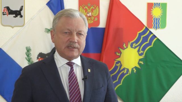Мэр Братска Сергей Серебренников пригласил молодых педагогов Иркутска и Красноярска на работу смотреть онлайн