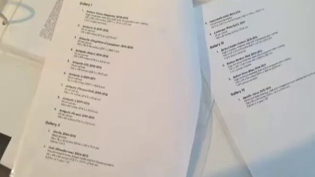 1 Minute Gallery Tour - May/June 2013 смотреть онлайн