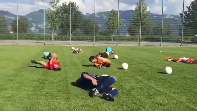 Дети пародируют Неймара | Пародия на Неймара смотреть онлайн