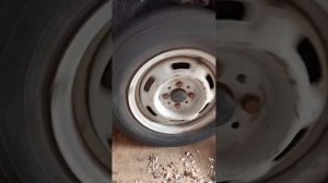 Дробление чеснока на зубки.