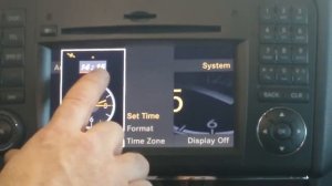 How to change the time on a Mercedes-Benz  ML350