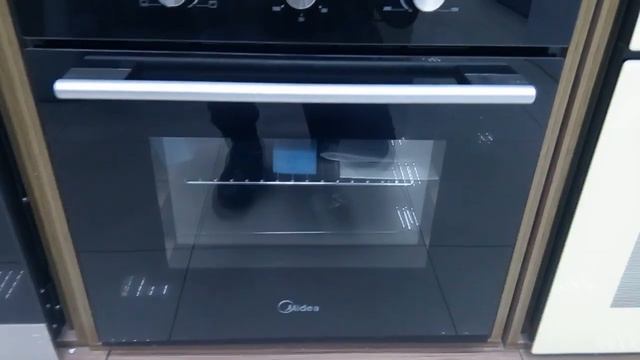 Встраиваемая газовая поверхность Pyramida PFX 644INOX и духовка Midea 65 CME10004 смотреть онлайн