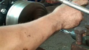 Самодельная державка для расточного резца и сверлильного патрона