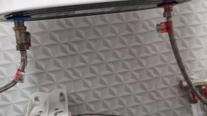 Обзор Водонагревателя электрического Electrolux EWH 50 Royal Flash