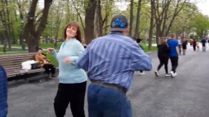 МЫ С ТОБОЮ ВСТРЕТИЛИСЬ ПОСРЕДИНЕ ЛЕТА...