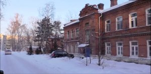 Авиатор. Бывшая территория АВАТУ. г.Ачинск. 20.02.22г. Автор видео Елена Цыганова.