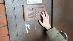 Как открыть домофон элтис без ключа