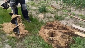 Еврозабор. Установка и покраска бетонного забора своими руками.