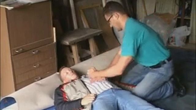 Помощь при поражение электрическим током. смотреть онлайн