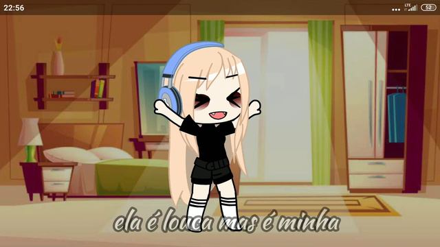 а что автор делает правильно поёт песни а не спит смотреть онлайн