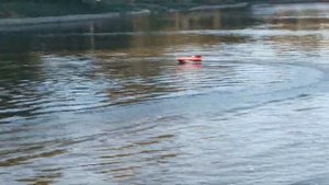 Карповый кораблик с мотором 4248 на 650кв аккум 16в винт 45д