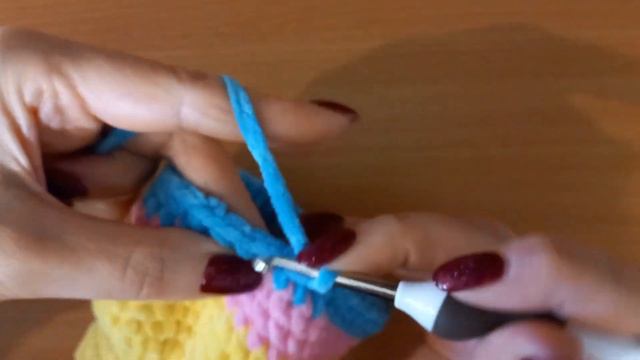 ЗМЕЯ из ОСТАТКОВ пряжи! Мастер-класс! Змейка крючком! Knitted snake! Вязаная ЗМЕЯ! Змея амигуруми!