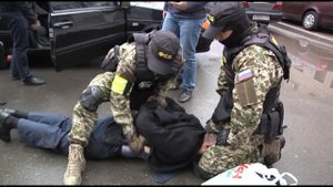 На машине на Кавказ (Day 2) - Как меня на посту ДПС с гранатой задержали. Что делать при задержании