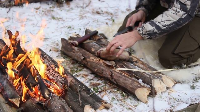 Поход в лес. Средний якутский нож. Дикая кухня (форель на углях)