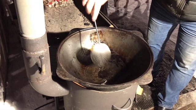 Мясо лося на костре. Готовим лосятину в казане и на мангале.