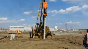 Штанговый молот с массой ударной части 3200 кг