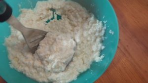 Оладушки с творогом и яблоками.