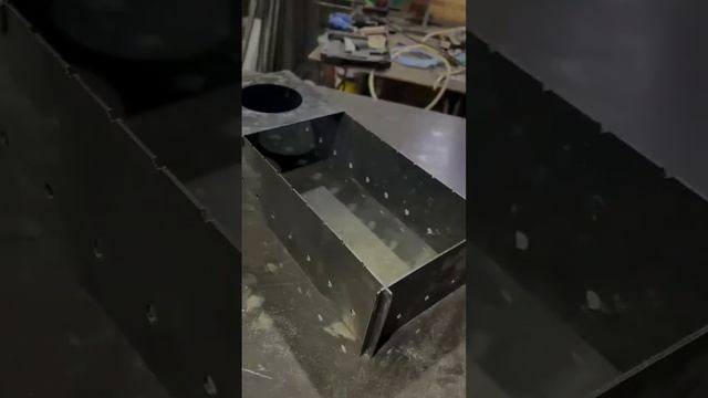 Процесс создания мангала. Больше металлоконструкций на канале?? #металлоконструкцииработа #мангал смотреть онлайн