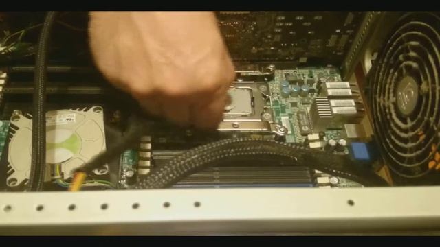 LC POWER LC-CC-120 cooler fit on Tyan S7012 server motherboard