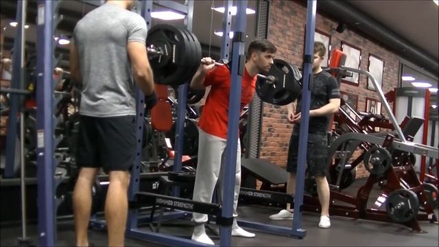 Присед на высокий ящик 180х2 смотреть онлайн