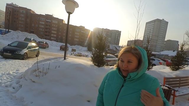 Шпиц лает. Подрезание голосовых связок у собак. Невоспитанный померанский шпиц