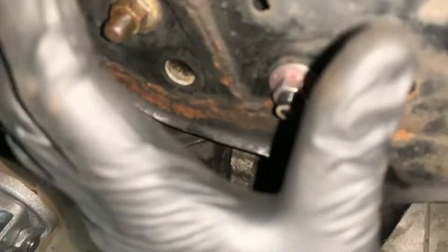 Scion tc rear transmission mount replacement смотреть онлайн