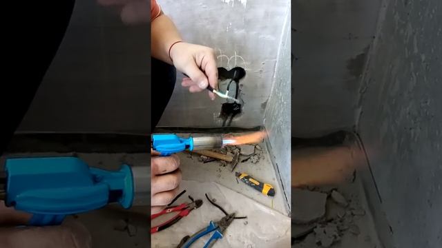 Как быстро и просто спаять скрутку.