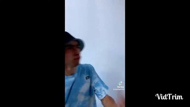 recopilación de David Galván v el patea niños xd