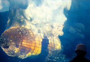 Последние рейсы дирижабля "Гинденбург" в Нью-Йорк и катастрофа.