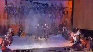 Fiddler on the roof (live) Танец с бутылками из мюзикла "Скрипач на крыше"