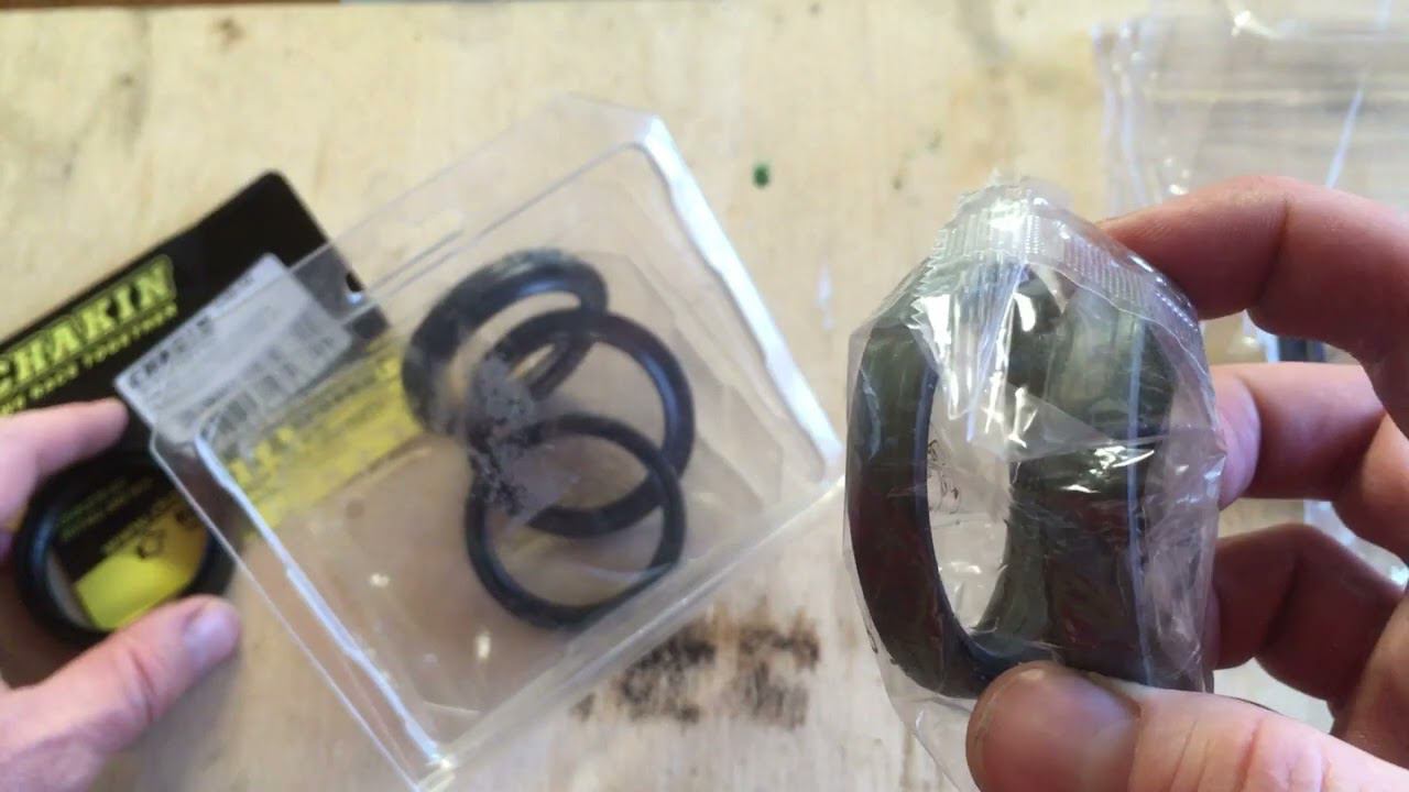 Сальники вилки CHAKIN против ALL BALLS на примере Suzuki DRZ400 смотреть онлайн