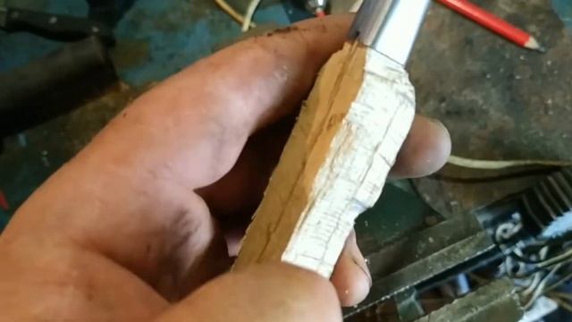 ДУБОВА РУЧКА ДЛЯ НОЖА В ДОМАШНІХ УМОВАХ,СВОЇМИ РУКАМИ. смотреть онлайн