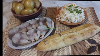 Малосольная скумбрия или селедка как копченая.
