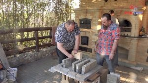 Простая КИРПИЧНАЯ ПЕЧЬ ДЛЯ БАНИ своими руками. Порядовка, кладка, тест!