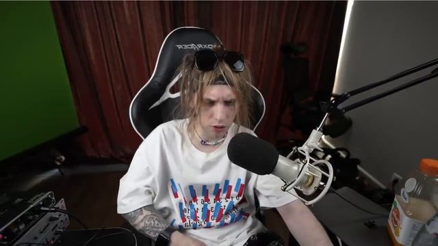 PLOHOYPAREN НАПИСАЛ АЛЬБОМ ЗА ВЕЧЕР!?// МАЙОТ РАЗОЗЛИЛСЯ//  ПРО XANAX// PLOHOYPAREN STREAM