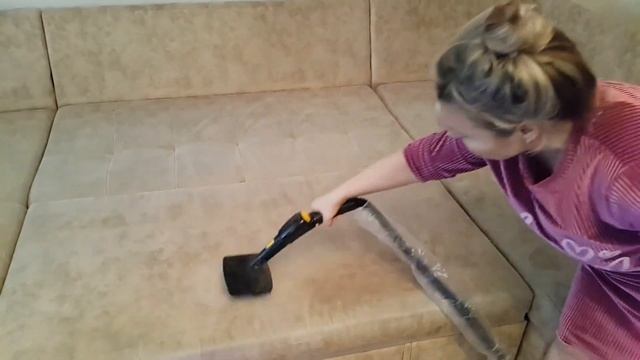 "Новая жизнь дивана" или "Чистая жизнь с пароочистителем Kitfort KT-933". смотреть онлайн