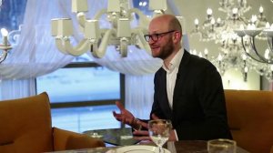 Как научиться слушать и слышать человека