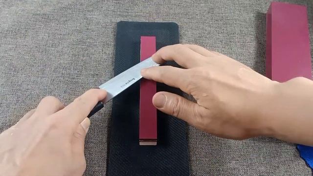 Камень для заточки ножей/Рубиново-Красный/Керамический 3000грит/20мм/Apex смотреть онлайн