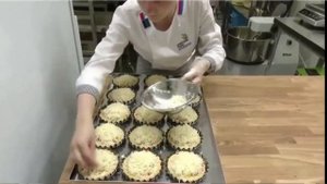 Процесс приготовления и оформления мучных кондитерских изделий