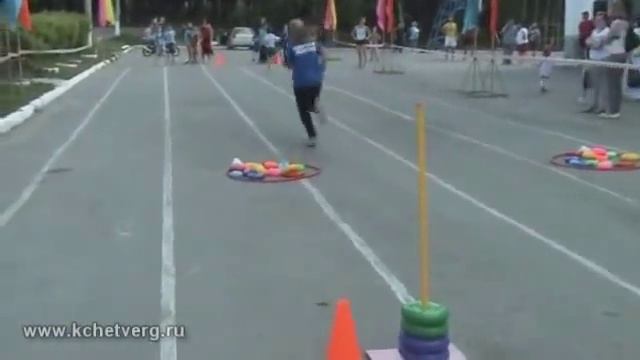 Веселые старты в День защиты детей смотреть онлайн