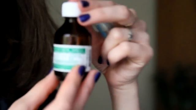 Отращиваешь БРОВИ или РЕСНИЦЫ? Нанеси масло УДОБНО! смотреть онлайн