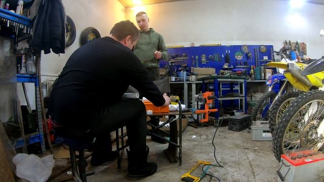 ПАРАЛЕТСЫ своими руками / Самодельные брусья / Северная сталь / Очумелые ручки / смотреть онлайн