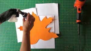 Как сделать декор на Хеллоуин - осенние листья из изолона и фоамирана DIY Halloween cafe decoration
